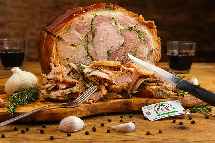 salumificio-samo-produzione-porchetta